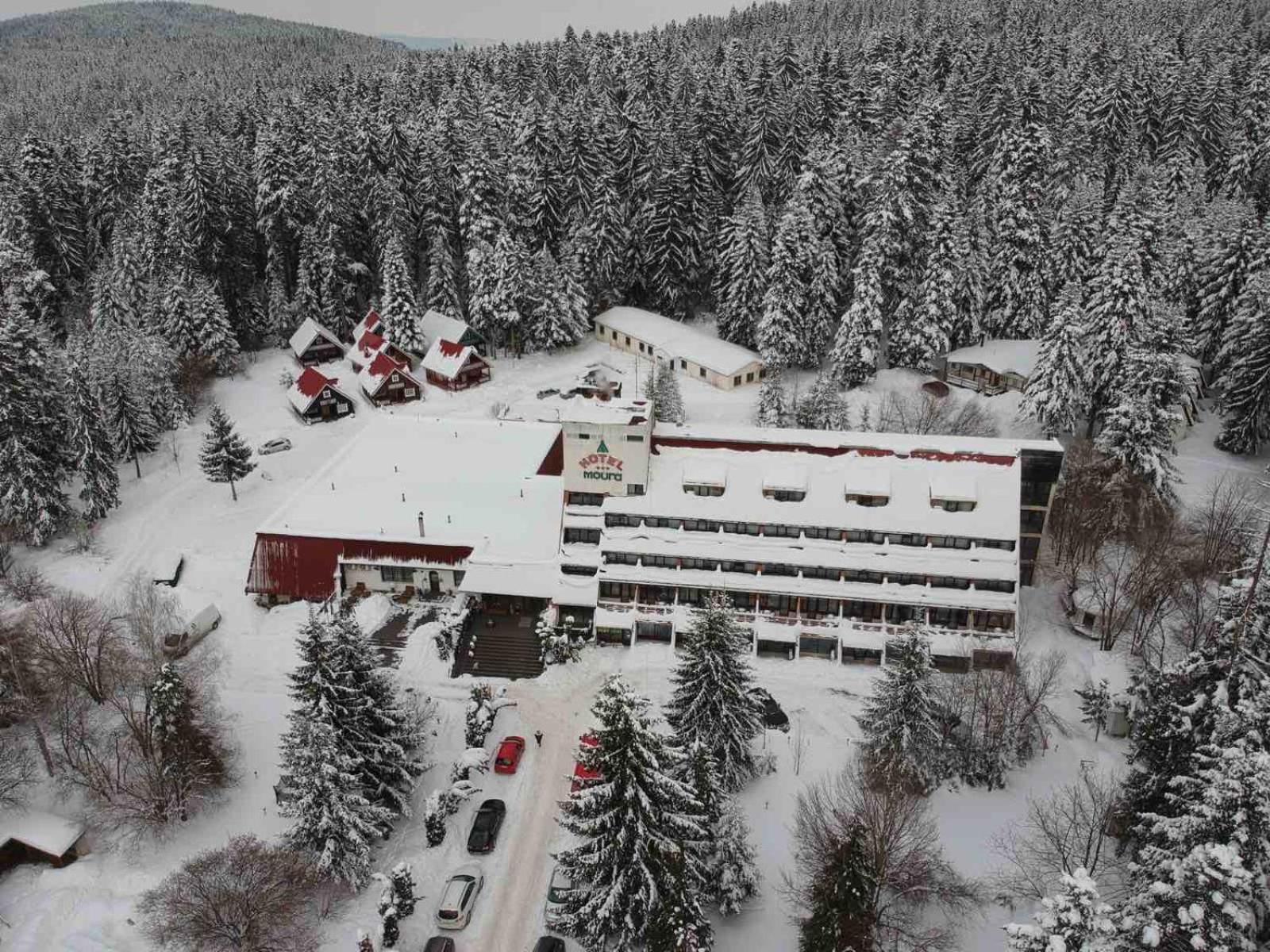 Mоura Boutique & Spa Hotel Боровец Екстериор снимка